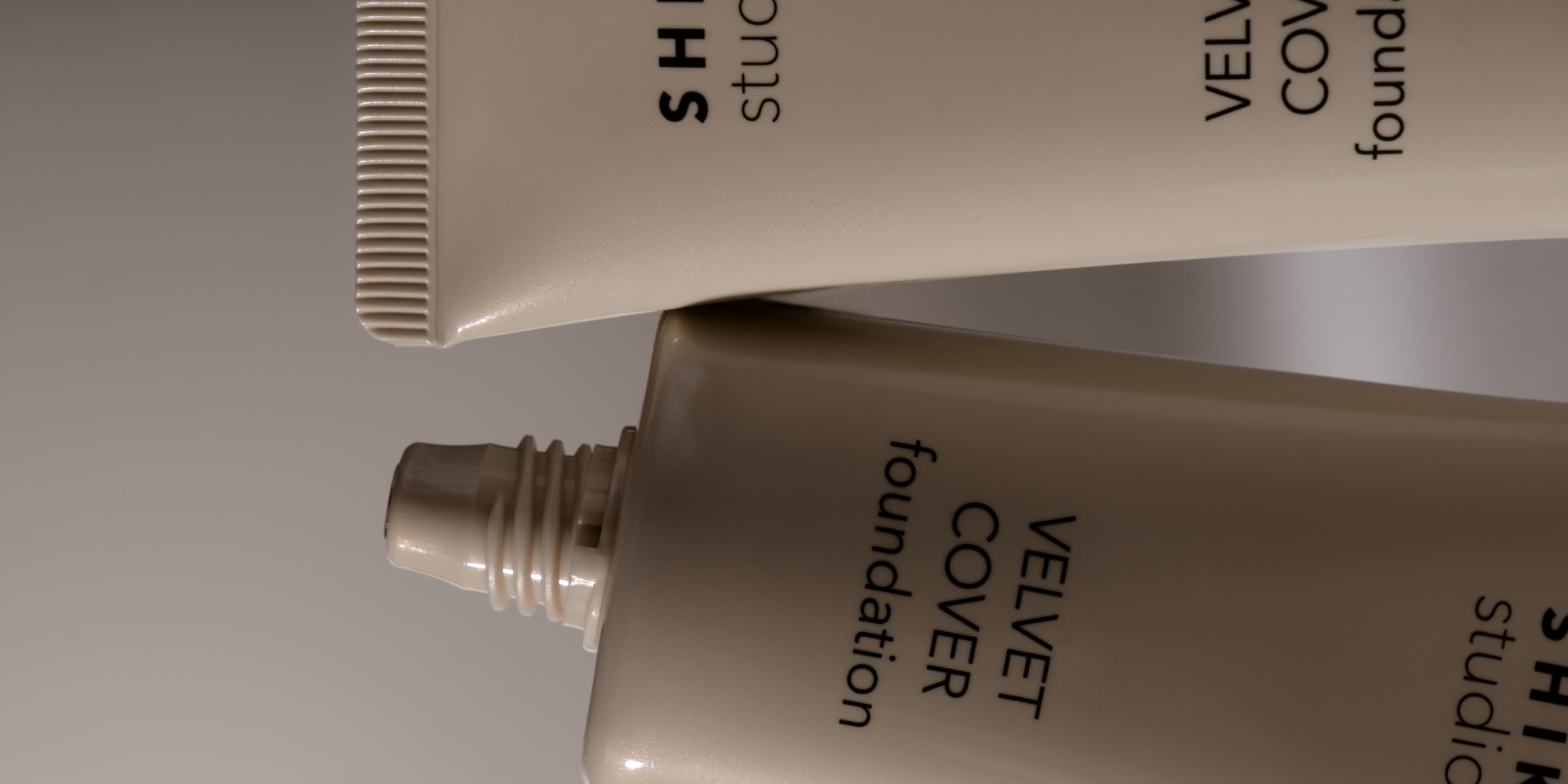 VELVET COVER FOUNDATION VELVET COVER FOUNDATION