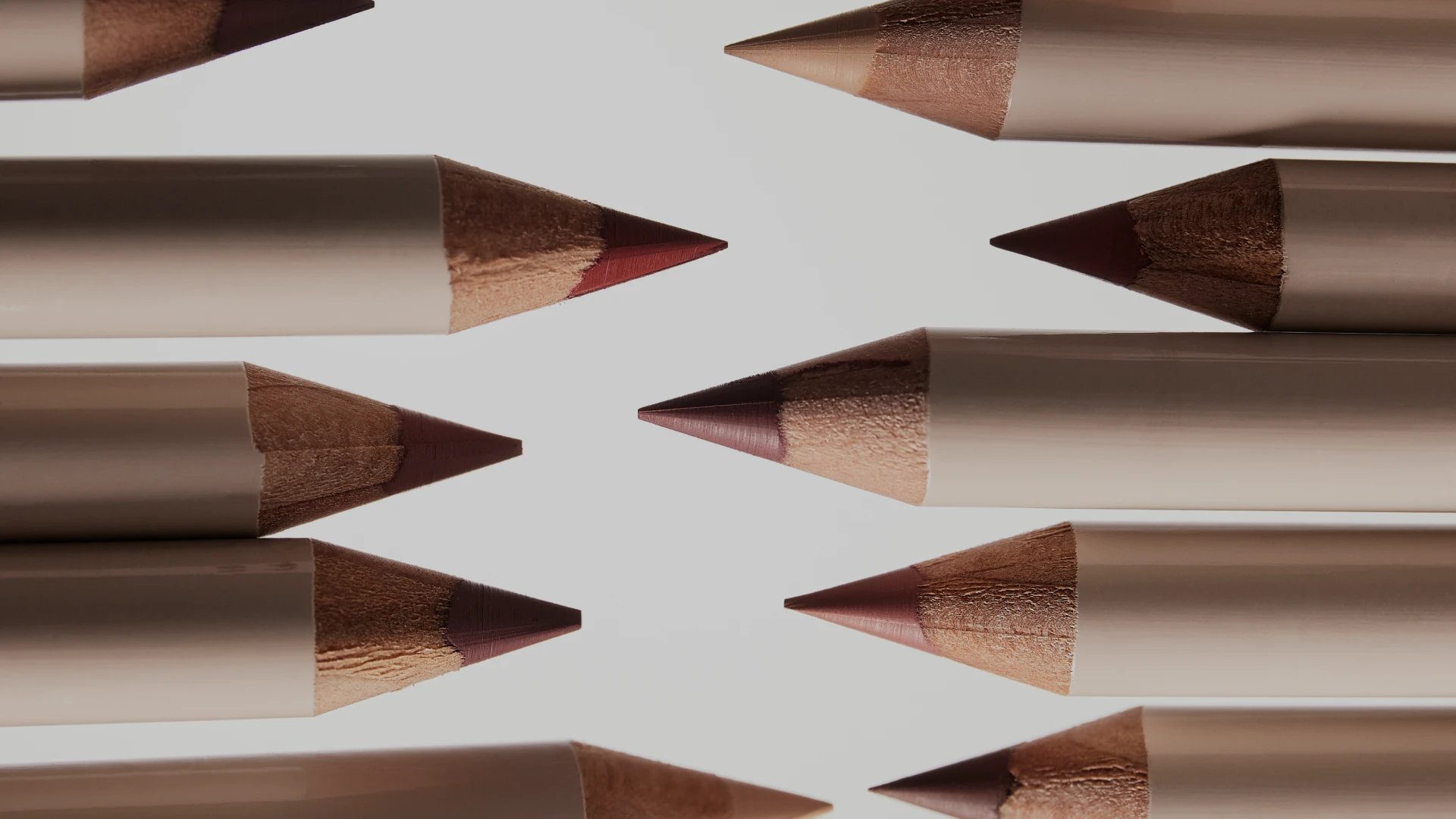 SIENA MAKEUP PENCIL & LIP PENCIL SIENA MAKEUP PENCIL & LIP PENCIL
